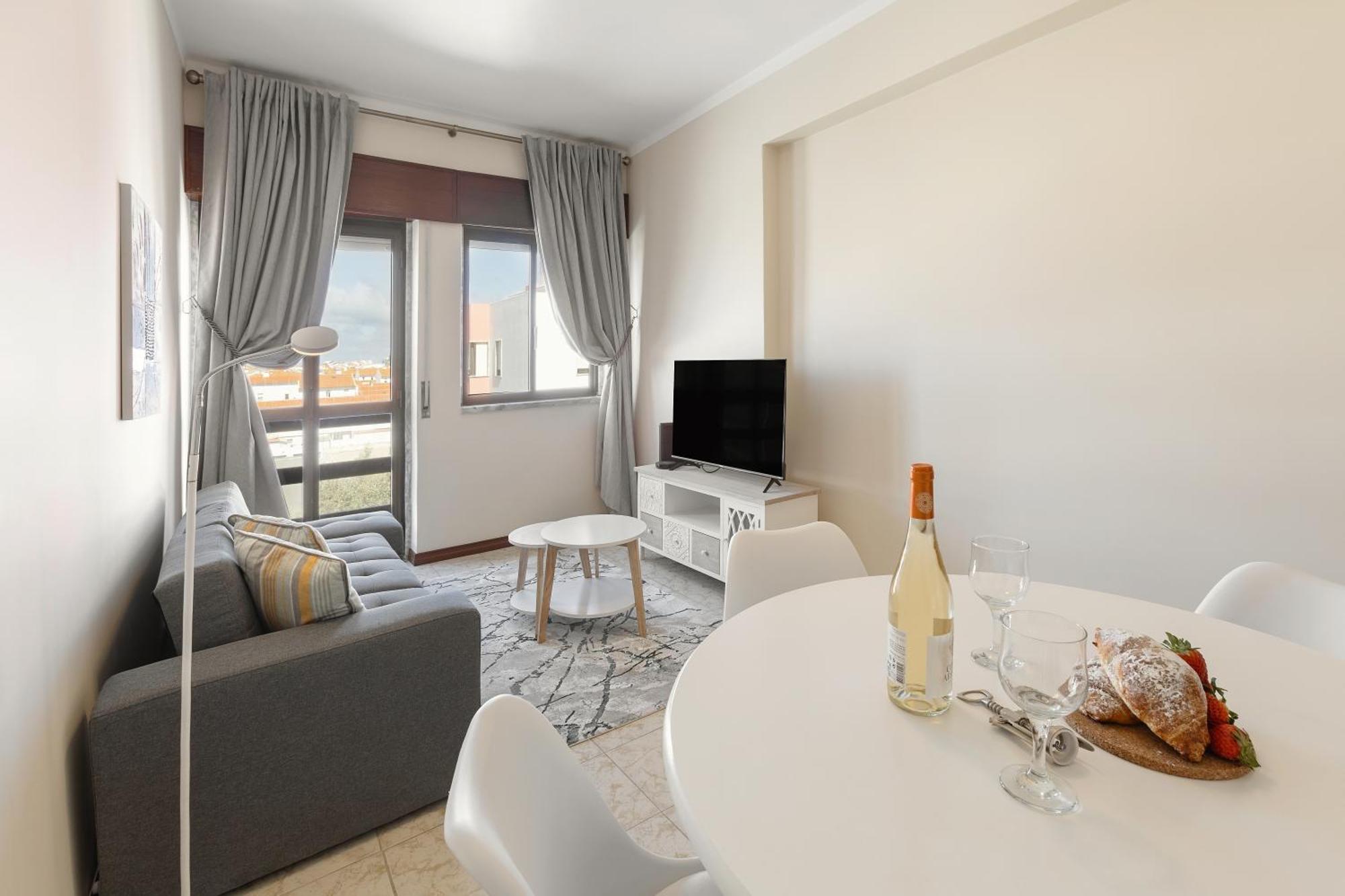 Beach Bliss Peniche 1 Bagian luar foto