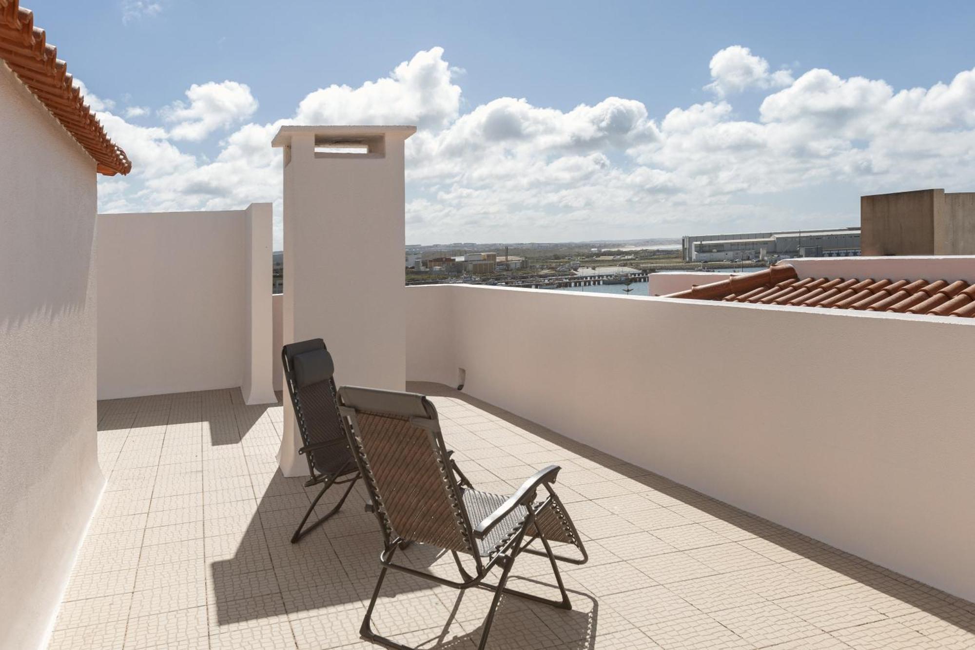 Beach Bliss Peniche 1 Bagian luar foto